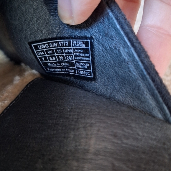 UGG Black Suede/Wood Clogs bohemian Sherpa lined winter cabin chic Womens Size 7 - Picture 7 of 9